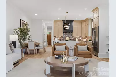 431 W Peterson Drive, Charlotte, NC 28203 - Photo 18