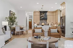 431 W Peterson Dr, Charlotte, NC 28203 - Photo 18