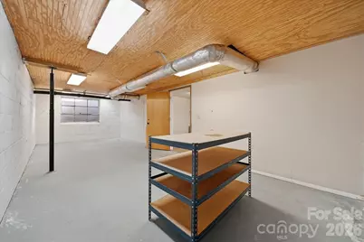 729 1st Avenue SW, Hickory, NC 28602 - Photo 36