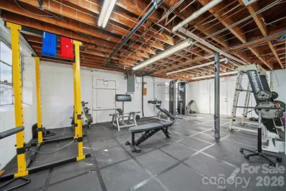 729 1st Avenue SW, Hickory, NC 28602 - Photo 34