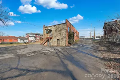 729 1st Avenue SW, Hickory, NC 28602 - Photo 38