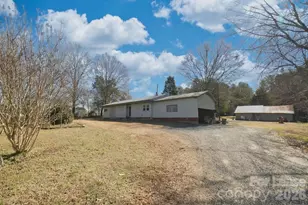 909 Fisher St, Concord, NC 28027 - Photo 4