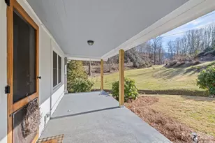 9 Whitted Rd, Canton, NC 28716 - Photo 8