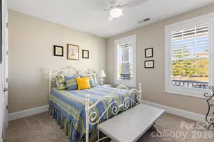 5827 Cheerful Ln, Charlotte, NC 28215 - Photo 8