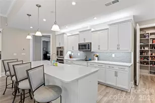 5827 Cheerful Ln, Charlotte, NC 28215 - Photo 18