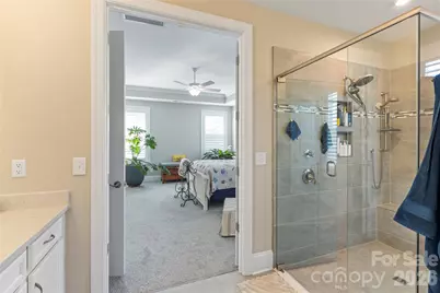 5827 Cheerful Lane, Charlotte, NC 28215 - Photo 32