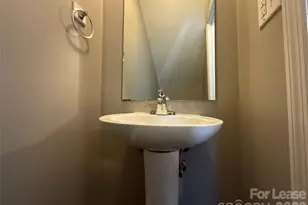 1520 N Main Ave, Newton, NC 28658 - Photo 4