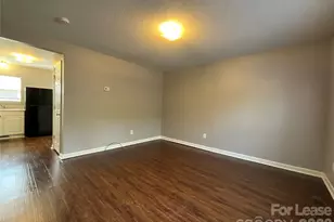 1520 N Main Ave, Newton, NC 28658 - Photo 2