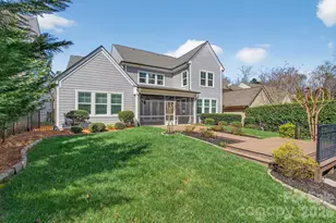 9815 Avenal Ln, Charlotte, NC 28270 - Photo 38