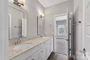 9815 Avenal Ln, Charlotte, NC 28270 - Photo 30