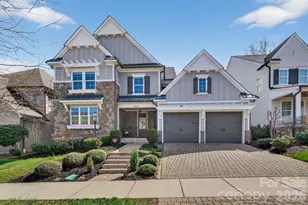9815 Avenal Ln, Charlotte, NC 28270 - Photo 2