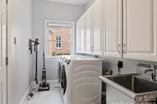 12727 Lindrick Ln, Charlotte, NC 28277 - Photo 28