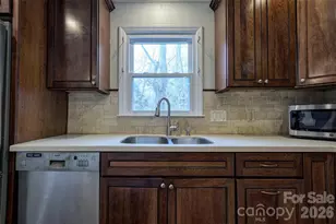 15 Sandy Cove Rd, Lake Wylie, SC 29710 - Photo 10