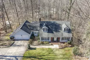 856 W 6th St Cir, Newton, NC 28658 - Photo 2