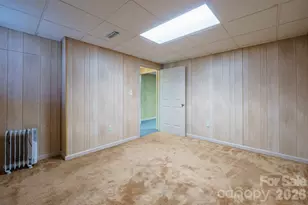 856 W 6th St Cir, Newton, NC 28658 - Photo 38