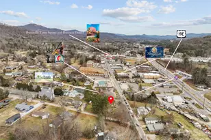 506 W Main St, Burnsville, NC 28714 - Photo 2