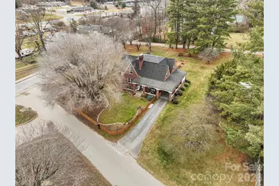 506 W Main Street, Burnsville, NC 28714 - Photo 42