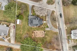 506 W Main St, Burnsville, NC 28714 - Photo 10