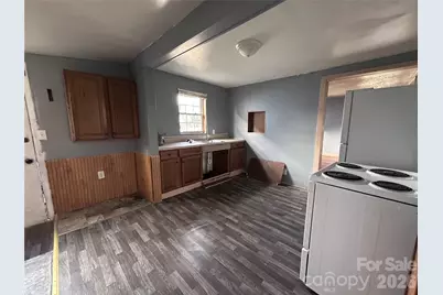 1409 Laboratory Road, Lincolnton, NC 28092 - Photo 4