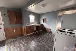 1409 Laboratory Rd, Lincolnton, NC 28092 - Photo 4