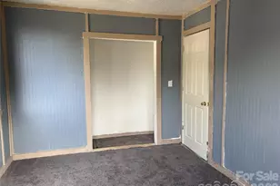 1409 Laboratory Rd, Lincolnton, NC 28092 - Photo 8