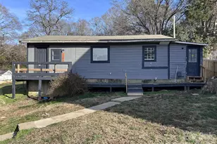 1409 Laboratory Rd, Lincolnton, NC 28092 - Photo 1