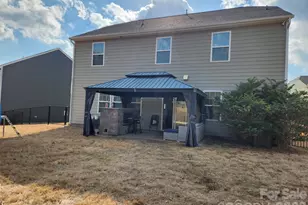 16819 Cozy Cove Rd, Charlotte, NC 28278 - Photo 4