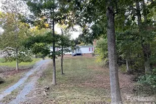 630 Pine Lake Dr, Troy, NC 27371 - Photo 10