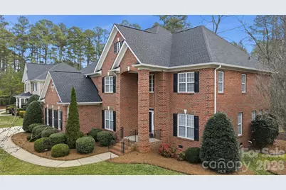 905 Patricians Lane, Wesley Chapel, NC 28110 - Photo 4