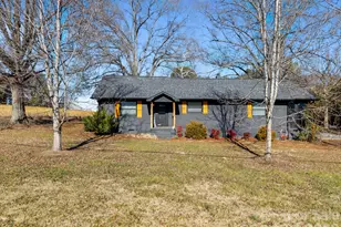 231 Faith Rd, Mooresville, NC 28115 - Photo 2