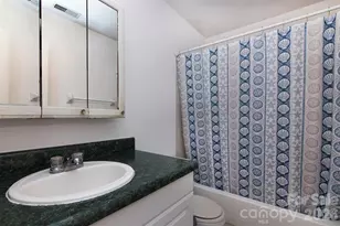 4803 Harri Ann Dr, Charlotte, NC 28227 - Photo 14