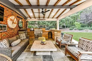 626 Hampshire Hill Rd, Matthews, NC 28105 - Photo 36