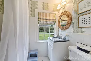 1942 S Wendover Rd, Charlotte, NC 28211 - Photo 40