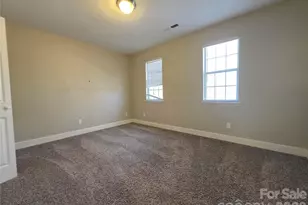 6316 Grove Park Blvd, Charlotte, NC 28215 - Photo 22