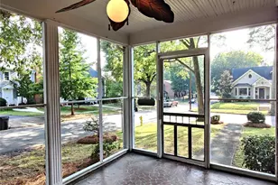 1239 E Worthington Ave, Charlotte, NC 28203 - Photo 6