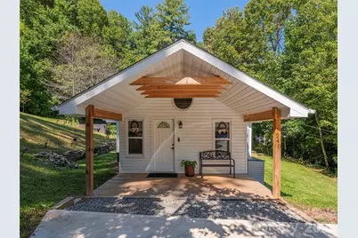 240 Little Cove Road, Waynesville, NC 28786 - Photo 2