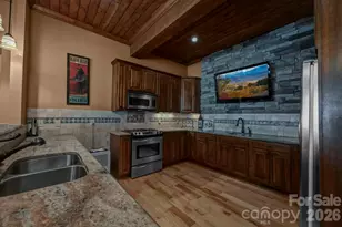 1226 Grouse Moor Dr, Sugar Mountain, NC 28604 - Photo 40