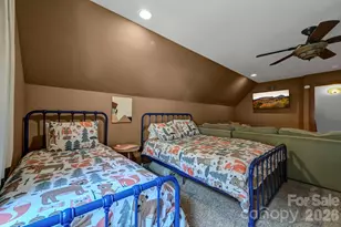 1226 Grouse Moor Dr, Sugar Mountain, NC 28604 - Photo 30