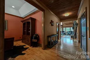 1226 Grouse Moor Dr, Sugar Mountain, NC 28604 - Photo 18