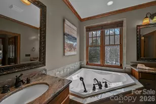 1226 Grouse Moor Dr, Sugar Mountain, NC 28604 - Photo 22