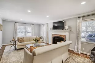 5631 Rebel Dr, Charlotte, NC 28210 - Photo 8