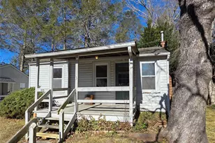 102 Malvern Dr, Hendersonville, NC 28739 - Photo 2