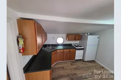 102 Malvern Drive, Hendersonville, NC 28739 - Photo 4