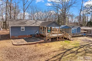 8615 Lochinvar Dr, Charlotte, NC 28227 - Photo 40