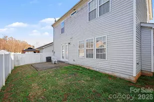 8013 Coffee Tree Ct, Charlotte, NC 28215 - Photo 30