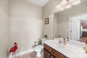 1000 E Woodlawn Rd, Charlotte, NC 28209 - Photo 20