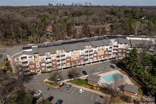 1000 E Woodlawn Rd, Charlotte, NC 28209 - Photo 36