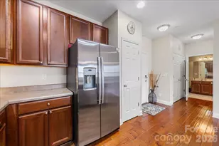 1000 E Woodlawn Rd, Charlotte, NC 28209 - Photo 8
