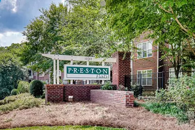 1000 E Woodlawn Road #311, Charlotte, NC 28209 - Photo 2