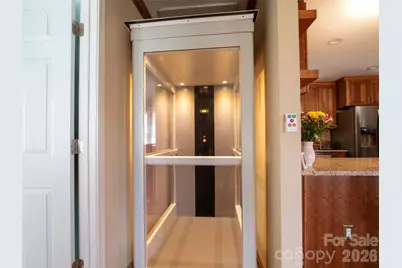 342 Mountain View Road, Burnsville, NC 28714 - Photo 6